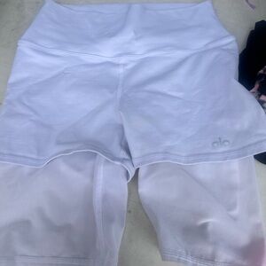 ALO Yoga Women's White Skorts